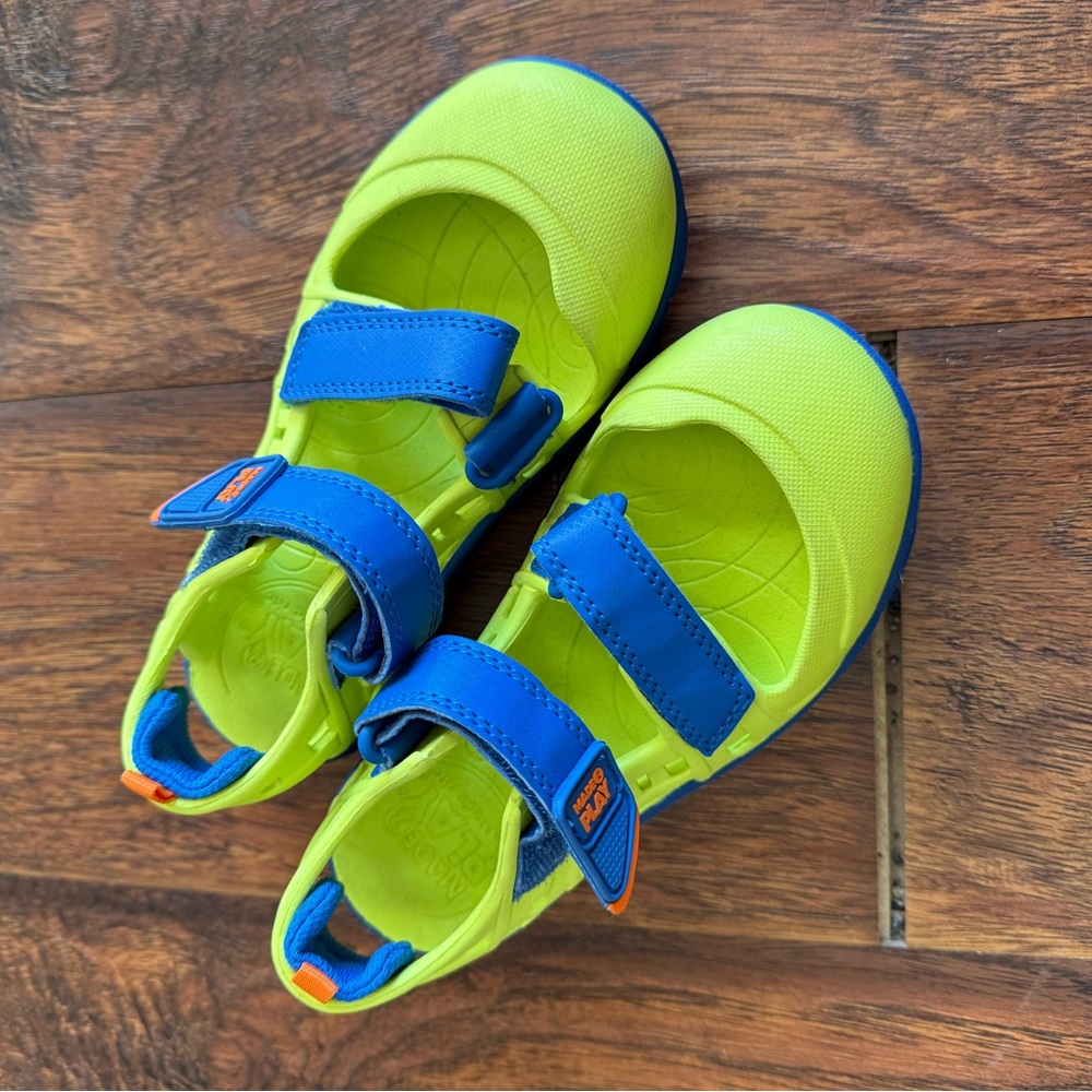 Stride Rite sandals